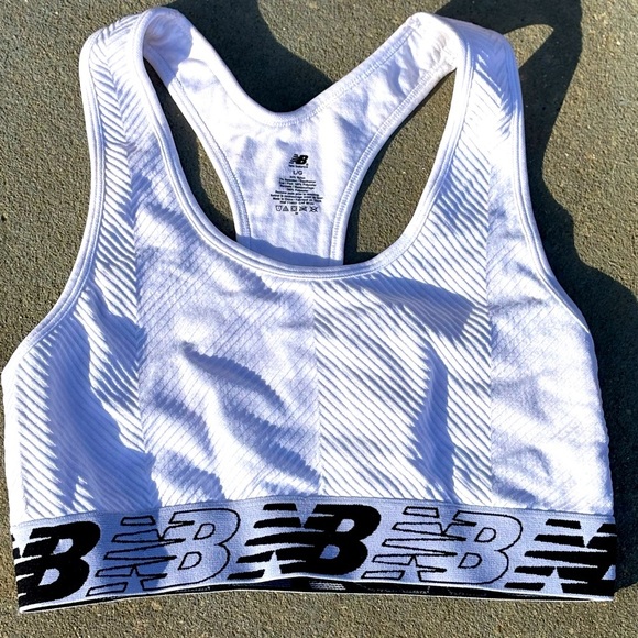 New Balance Sports Bra — Size Large - Picture 1 of 3